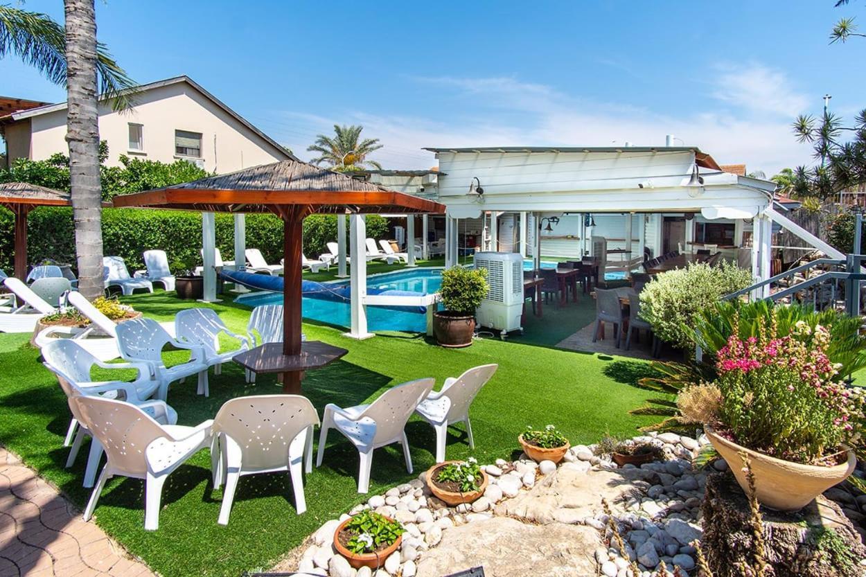 Villa Nof Glili Mansion Yavneʼel Exterior foto